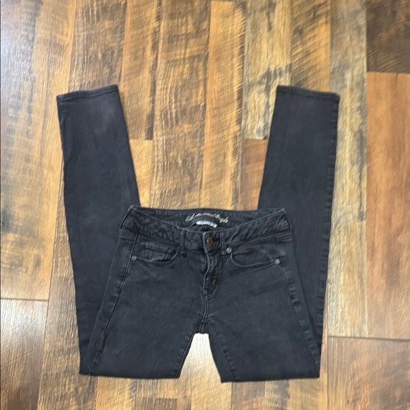 Black American eagle super stretch Women's skinny Jeans - Picture 2 of 5